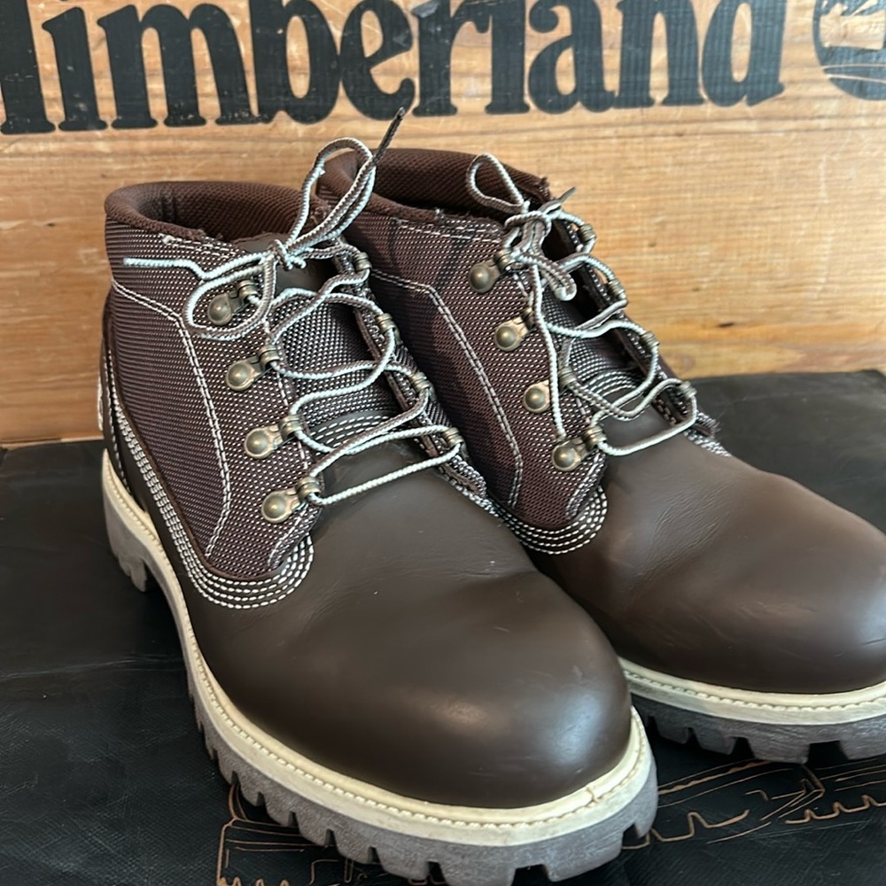 Mens 10.5 Timberland Campsite Boots